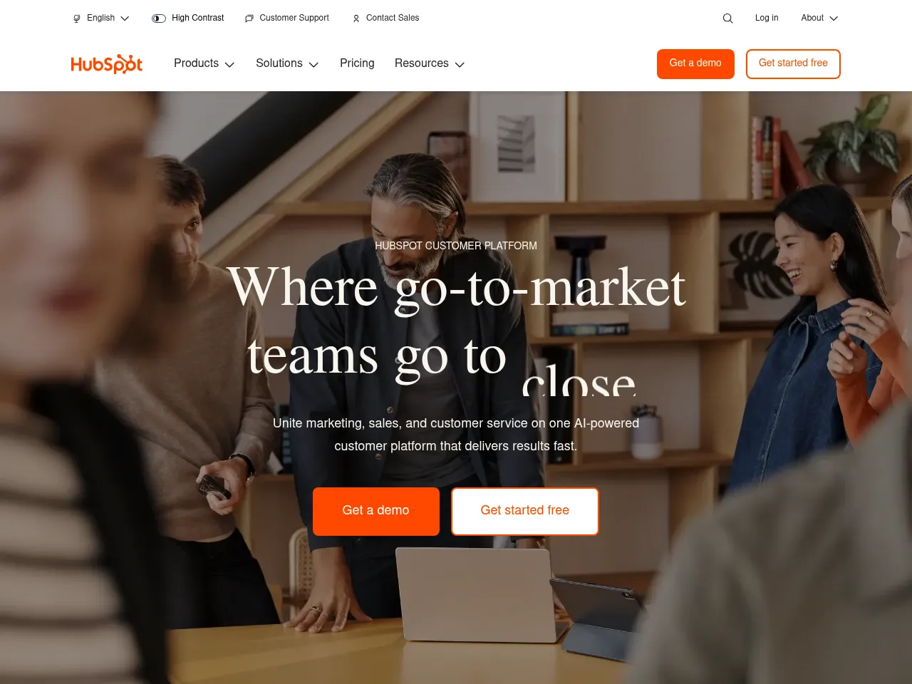 HubSpot CRM
